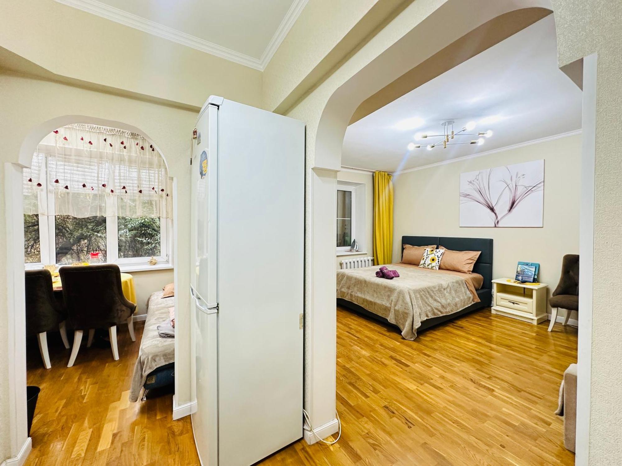 Apartment золотой квадрат Almaty